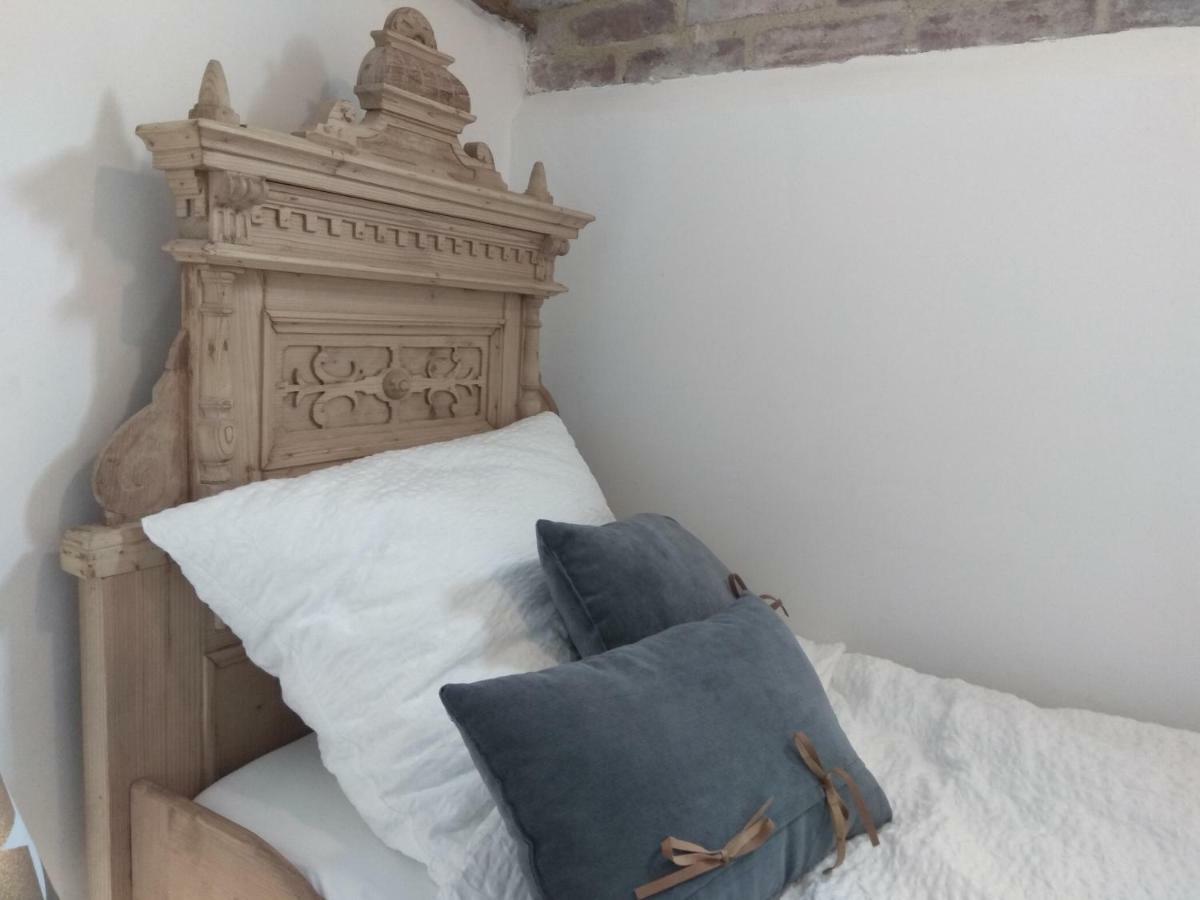 Dudeldorf Living-In-History: Heidi Braun Cottage מראה חיצוני תמונה